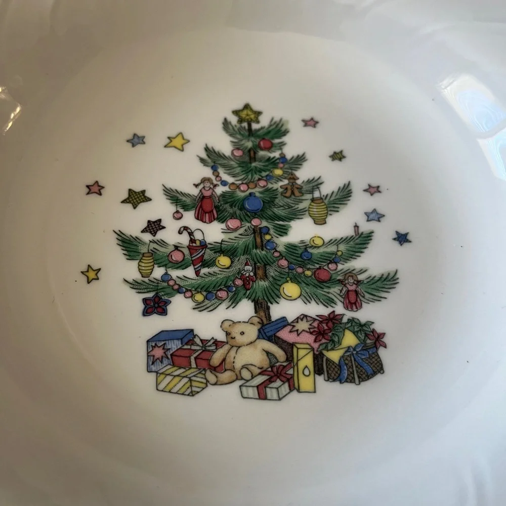 Nikko Happy‎ Holiday Rim Soup Bowl Replacement Holiday Dinnerware